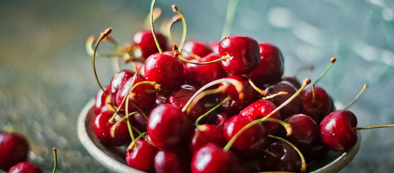 Κεράσια: Τα πέντε οφέλη τους για την υγεία μας - Πως επηρεάζουν την καρδιά, τις αρθρώσεις και τον ύπνο;